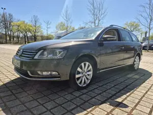 Volkswagen Passat Variant VW Passat Variant | CNG/Benzin | AHK | Navi | TÜV 07/2027 | Top-Wartung | 