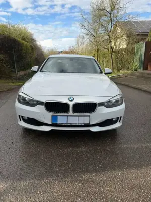 BMW 320 320i