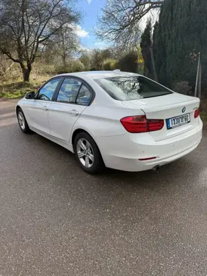 BMW 320 320i Bild 4