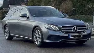 Mercedes-Benz E 200 T 9G-TRONIC Avantgarde