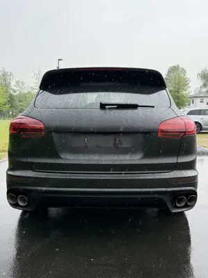 Porsche Cayenne Bild 5