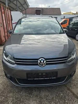 Volkswagen Touran Bild 2