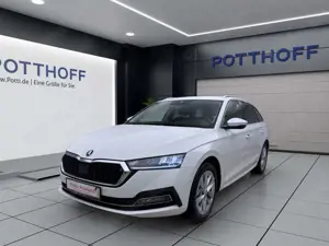 Skoda Octavia Combi 2.0 TDI DSG STYLE AHK NAVI SITZHZG