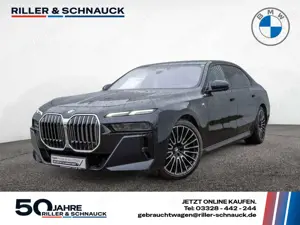 BMW 740