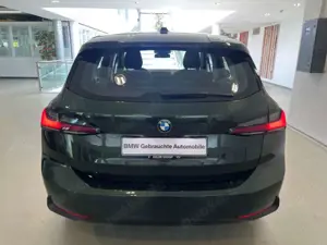 BMW 220 Active Tourer i  SR17'' AHK DA+ Komf AdLED ParkAss Bild 4