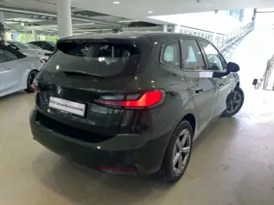 BMW 220 Active Tourer i  SR17'' AHK DA+ Komf AdLED ParkAss Bild 3