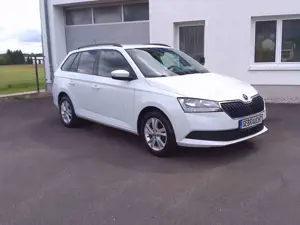 Skoda Fabia Kombi Ambition DAB+ Allwetterreifen