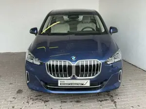 BMW 220 Bild 3