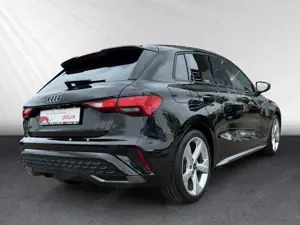 Audi A3 Sportback 35 TFSI S line S tr. ACC HUD R-Kam. Bild 3