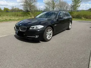 BMW 525 D 204 PS Panorama*Standheizung*Bi-Xenon*AHK*EURO 5