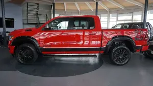 Dodge RAM 1500 HEMI 5.7l Laramie*Crew-Cab*6 Sitze *Nav Bild 2