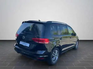 Volkswagen Touran Bild 2