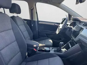 Volkswagen Touran Bild 4