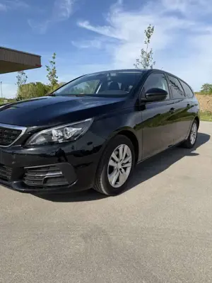 Peugeot 308 Bild 3
