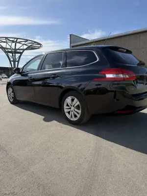 Peugeot 308 Bild 4