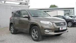 Toyota RAV 4 1. Hand TÜV,- Kundendienst Neu Keyless Sitzheiz