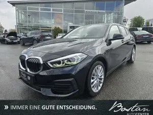 BMW 118 118i ADVANTAGE/VIRTUAL/NAVI//SITZHEIZUNG/1.HAND