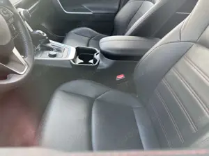 Toyota RAV 4 Plug-in-Hybrid Technik- und Style Paket