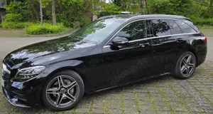 Mercedes-Benz C 220 C-Klasse T-Modell Diesel d T 9G-TRONIC AMG Line, Panorama-Schiebedach, Anhängevo