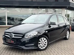 Mercedes-Benz B 180 7G-DCT"STYLE"AHK*AMBIENTE*LEDER*PDC*NAVI*