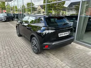Peugeot 2008 Style 1.2 PT 100 Temp LED Navi Kamera 180° Bild 4