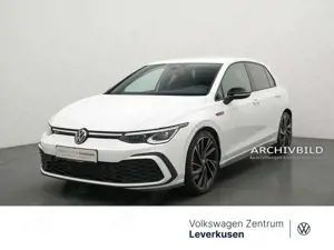 Volkswagen Golf VIII GTI NAVI LED PDC SHZ