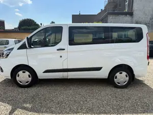 Ford Tourneo Custom Bild 4