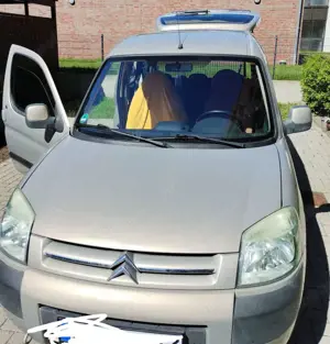 Citroen Berlingo Berlingo Kombi  5-Türer Multispace 1.4i Plus Top-Edition