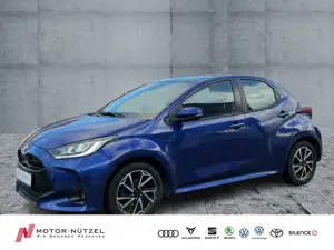 Toyota Yaris 1.5 VVT-i TEAM D LED+RFK+GRA+SHZ+LM