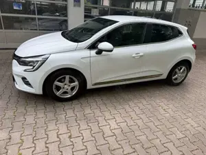 Renault Clio Bild 4