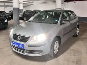 Volkswagen Polo Polo IV  5-Türer 1.2 Tour