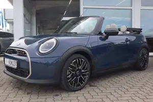 MINI Cooper S Cabrio Cooper S Favoured Trim Cabrio Head-Up/Sportsitz