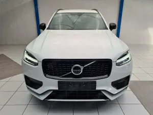 Volvo XC90 R Design Recharge Pilot | BLIS | AHK Bild 3