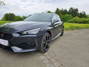 CUPRA Leon Leon Sportstourer 1.4 e-Hybrid (180 kW System)