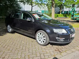 Volkswagen Passat Highline *1.HD*Navi*Alcantara*RL*Tempo.*