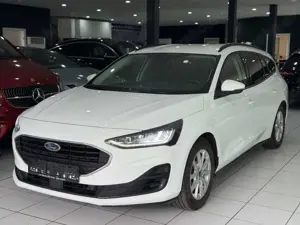 Ford Focus Turnier CC*AUTOMATIK*KAMERA*LED*CARPLAY*