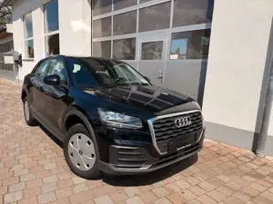 Audi Q2 1.0 TFSI ultra *AHK* Klima SHZ Navi
