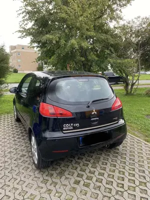 Mitsubishi Colt Bild 3