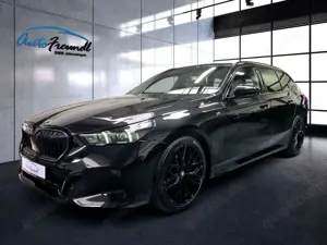 BMW 520 d xDrive M Sport *20 Zoll*Pano*AHK*Iconic*