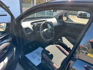 Citroen C1 Feel*CarPlay*Klima*TEMP*GARANTIE* Bild 2