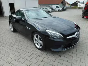Mercedes-Benz SLC 250 d Panoramadach Navi PDC Airscarf