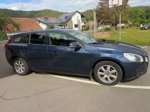 Volvo V60 Kombi Kinetic