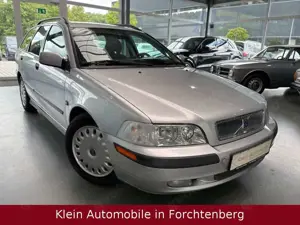 Volvo V40 2.0 Comfort Automatik Klimatronic SHZ 2.Hand