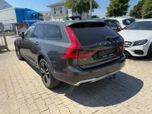 Volvo V90 Cross Country Bild 2
