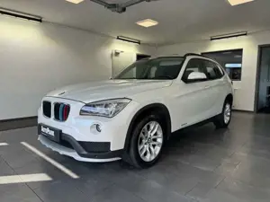 BMW X1 20 i xDrive*SHZ*Allrad*Bi-Xenon*PDC*