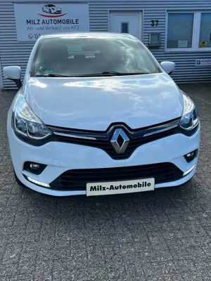 Renault Clio Bild 2