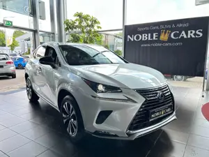 Lexus NX 300h Style Edition LEDER LED NAV SHZ 18"