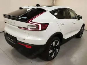 Volvo C40 Recharge TWIN AWD 82kWh Plus Aut./AHK/BLIS Bild 4