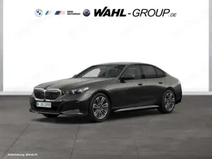 BMW 520 d M Sport AHK HeadUp Innovation  HarmanKardon Driv