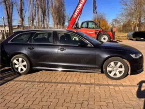 Audi A6 A6 Avant 3.0 TDI quattro S tronic Bild 2